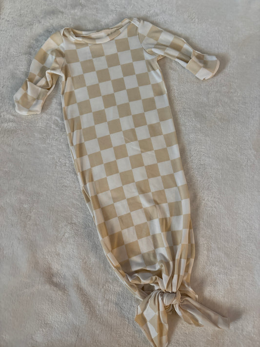 Tan checked knotted gown