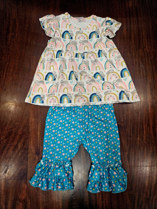 Sloth capri set