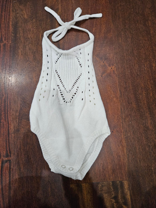 Halter top