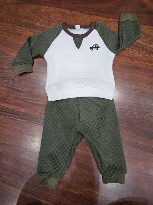 Green quilted outfit