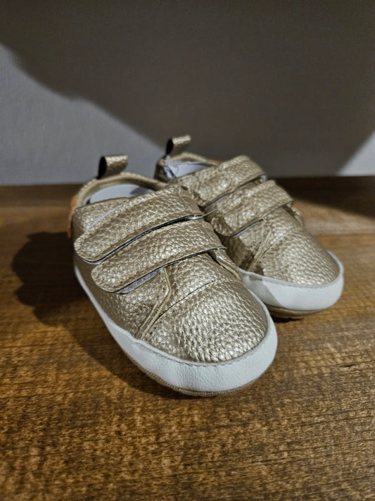 Gold shoes