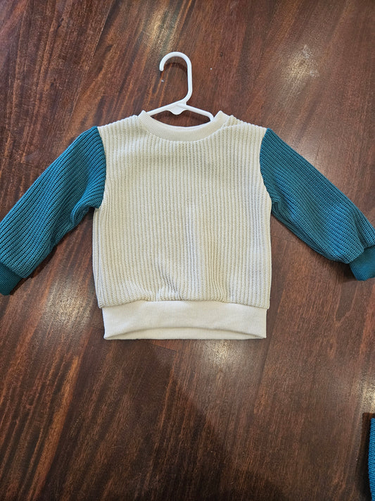 Blue sleeve sweater