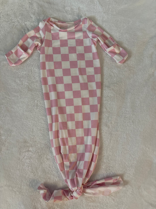 Pink checked knotted gown