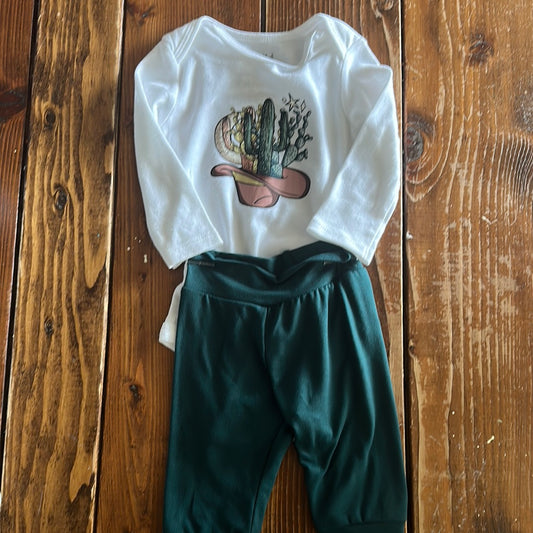 3-6 month desert outfit
