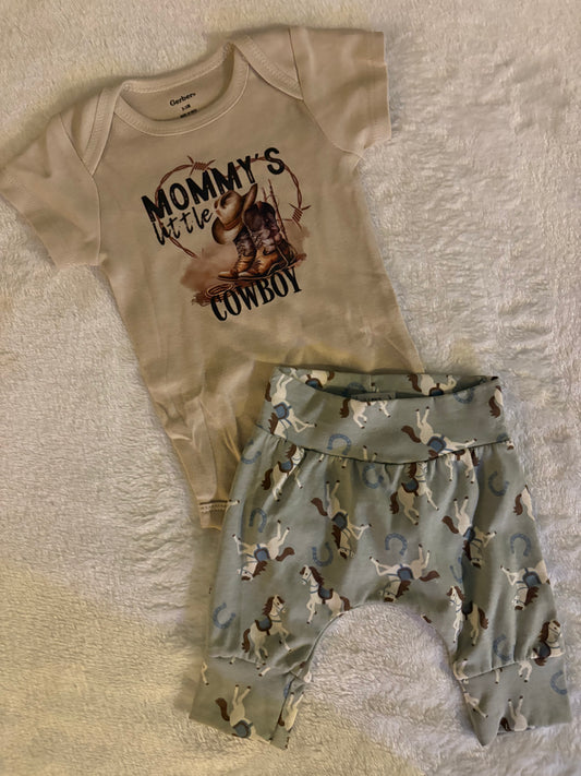 Mama’s little cowboy set