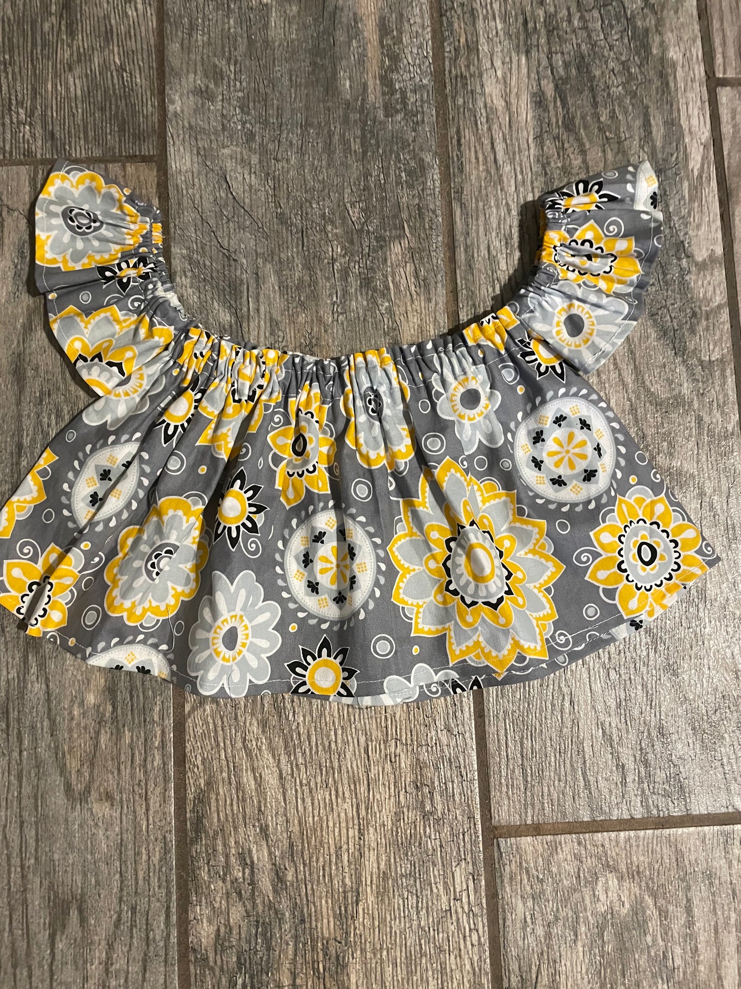 6-9 months ruffle crop top