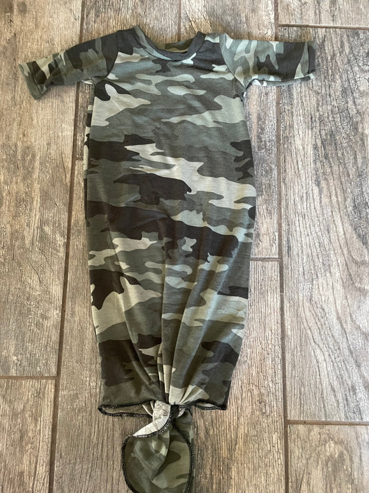 newborn camo gown